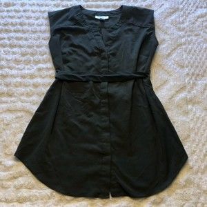 Motherhood Maternity army green sleeveless button-up blouse with belt tie, Small